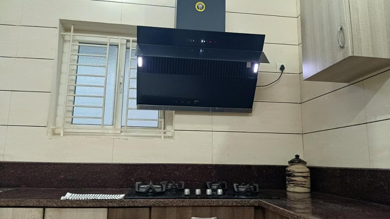 Shi'S Vilva - The Bungalow In Coimbatore - Near Airport, Kmch, Codesia Dış mekan fotoğraf