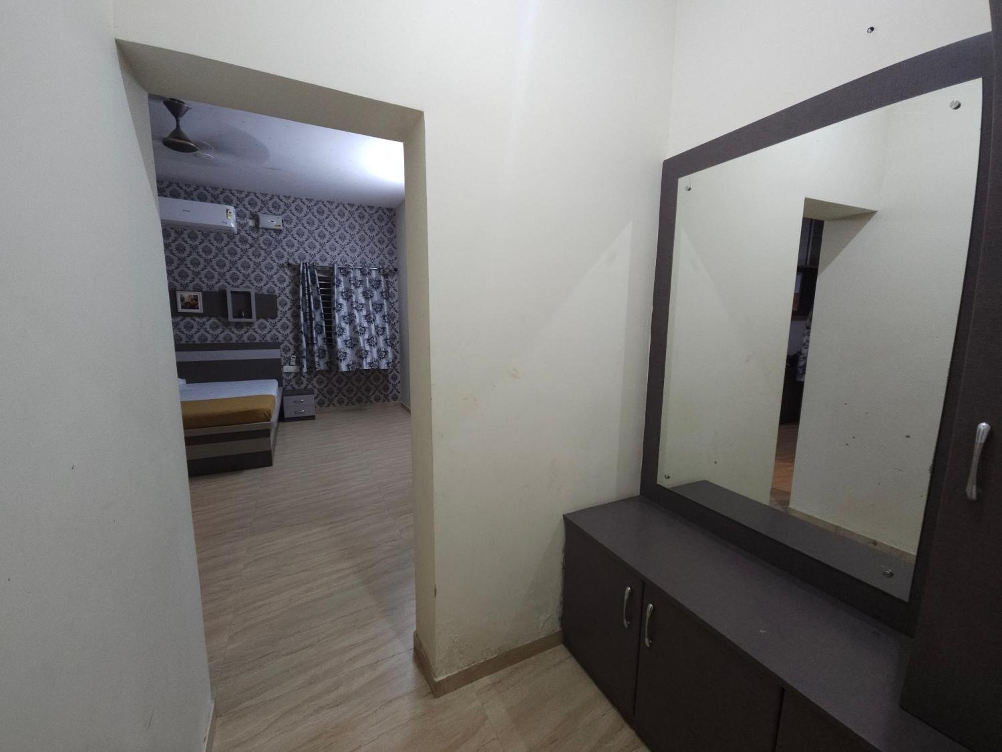 Shi'S Vilva - The Bungalow In Coimbatore - Near Airport, Kmch, Codesia Dış mekan fotoğraf